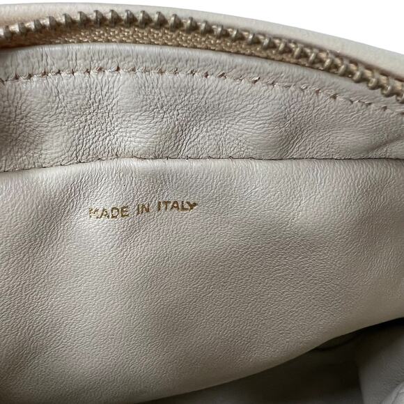 Chanel Vintage Tan Beige Quilted 24K Gold Chain Strap Camera Bag - Picture 12 of 15